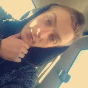 Meet your Posher, Zachary